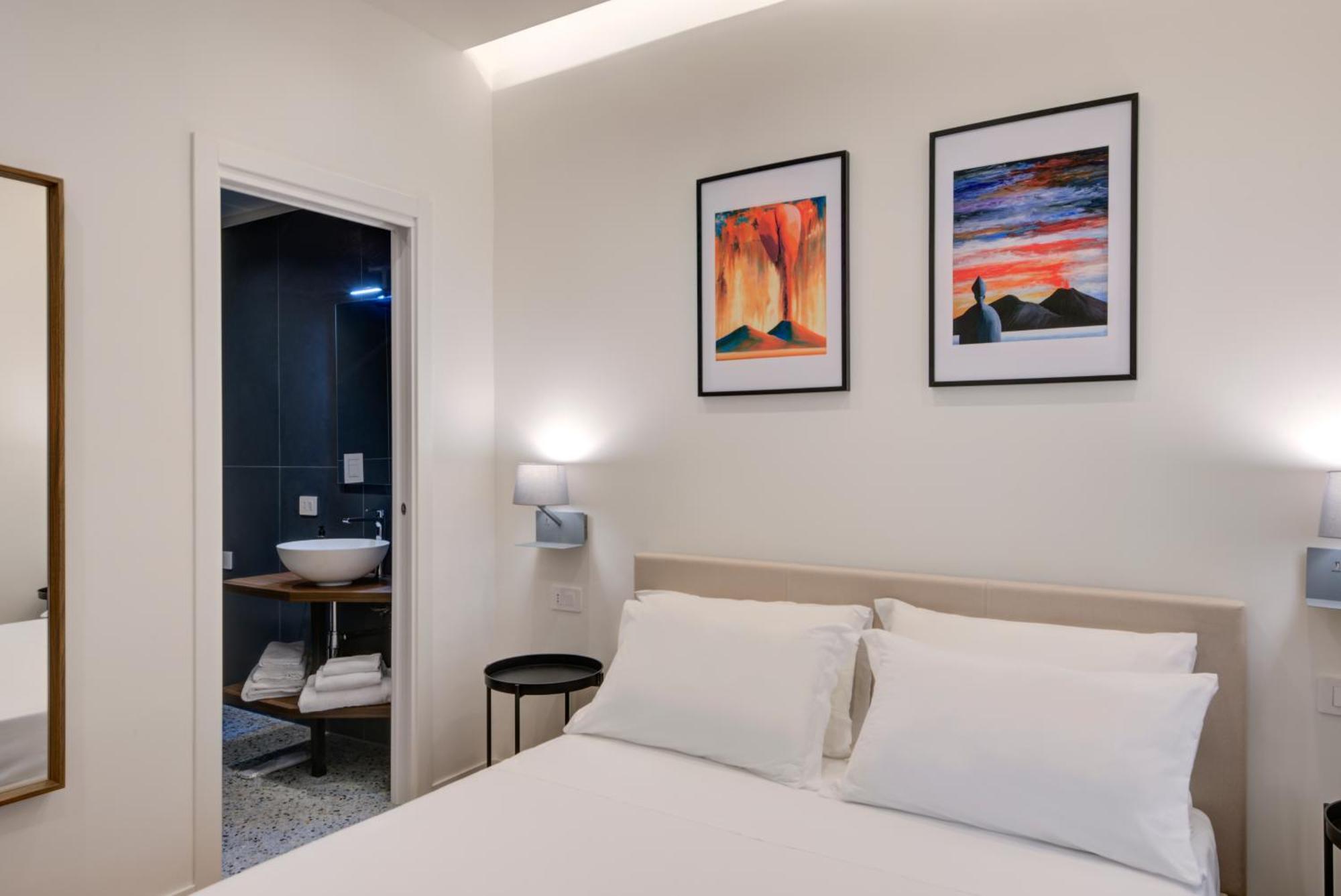 Well Suites - Piazza Dei Martiri Neapel Exterior foto